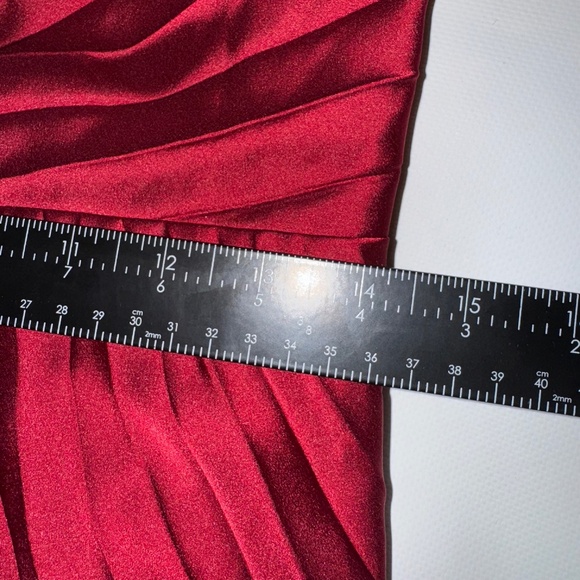 Abercrombie and Fitch Red Giselle Pleated One-Shoulder Maxi Dress A&F M New - Picture 11 of 15